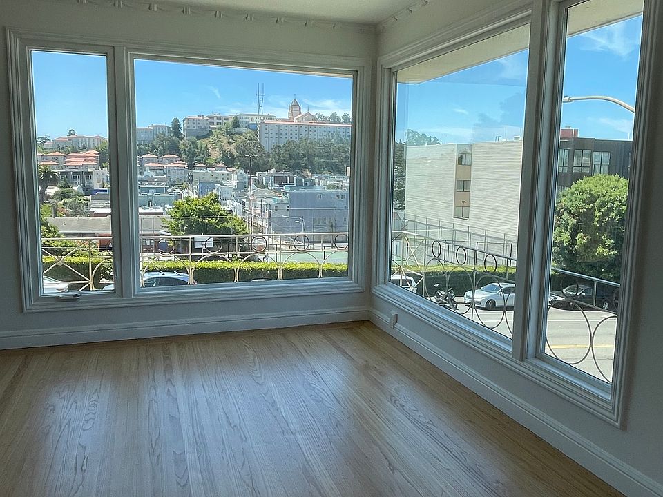 1st image of 302 Euclid Ave