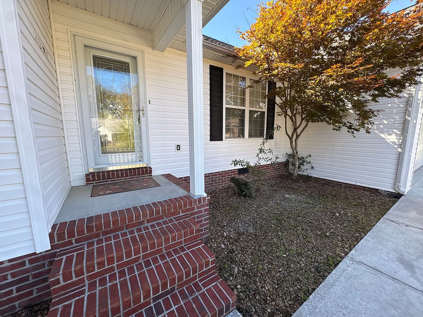 Spacious Home in Great Manchester Location... — Photo 3