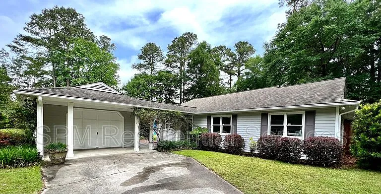 6213 Baywood Dr — Photo 1