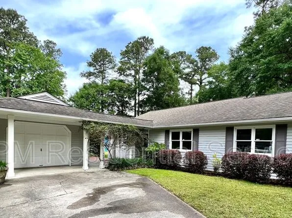 6213 Baywood Dr, Wilmington, NC 28403