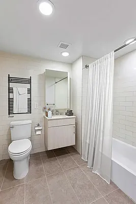 Rented by REAL New York | media 5