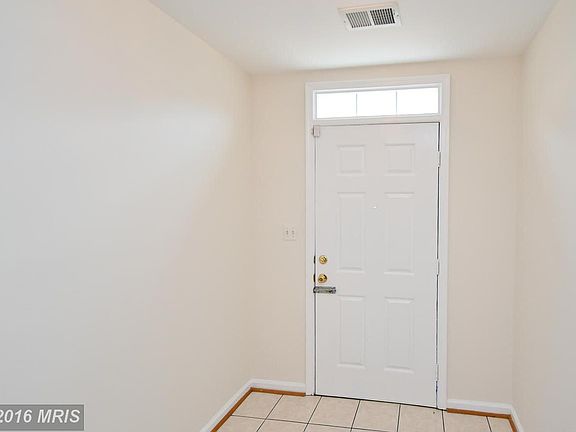 5th image of 6210 Les Dorson Ln