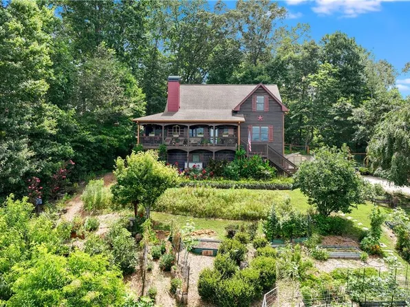 61 Noelle Ln, Dahlonega, GA 30533