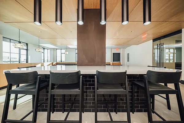 Rented by Nooklyn NYC LLC | media 94