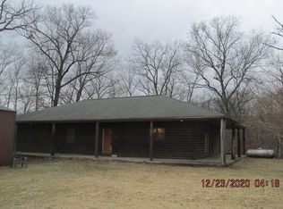 57 Elliott Ln, Hillsboro, IL 62049