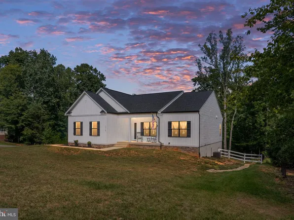 15318 Red Oak Ln, Mineral, VA 23117