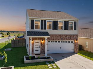 101 Magnum Force Dr, Jarrell, TX 76537