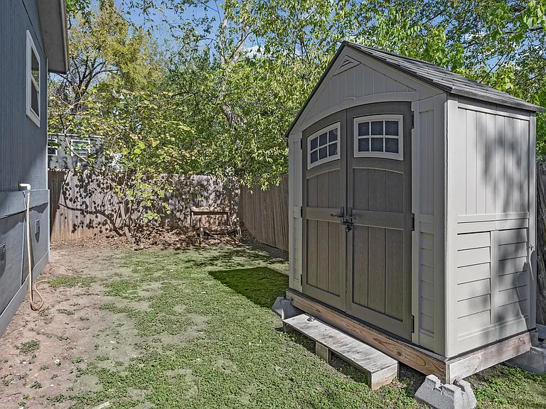 1137 Richardine Ave — Photo 22