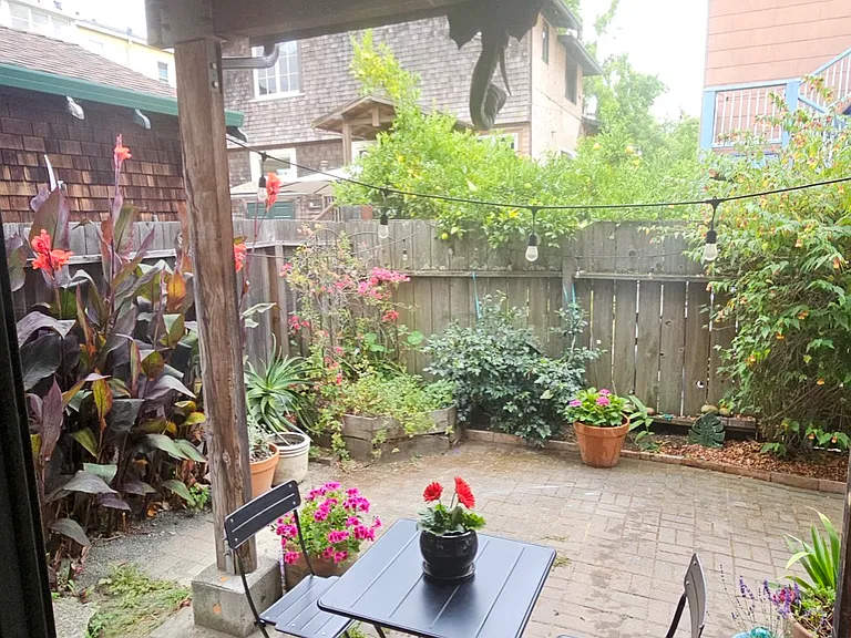 1341 Milvia St #A — Photo 7