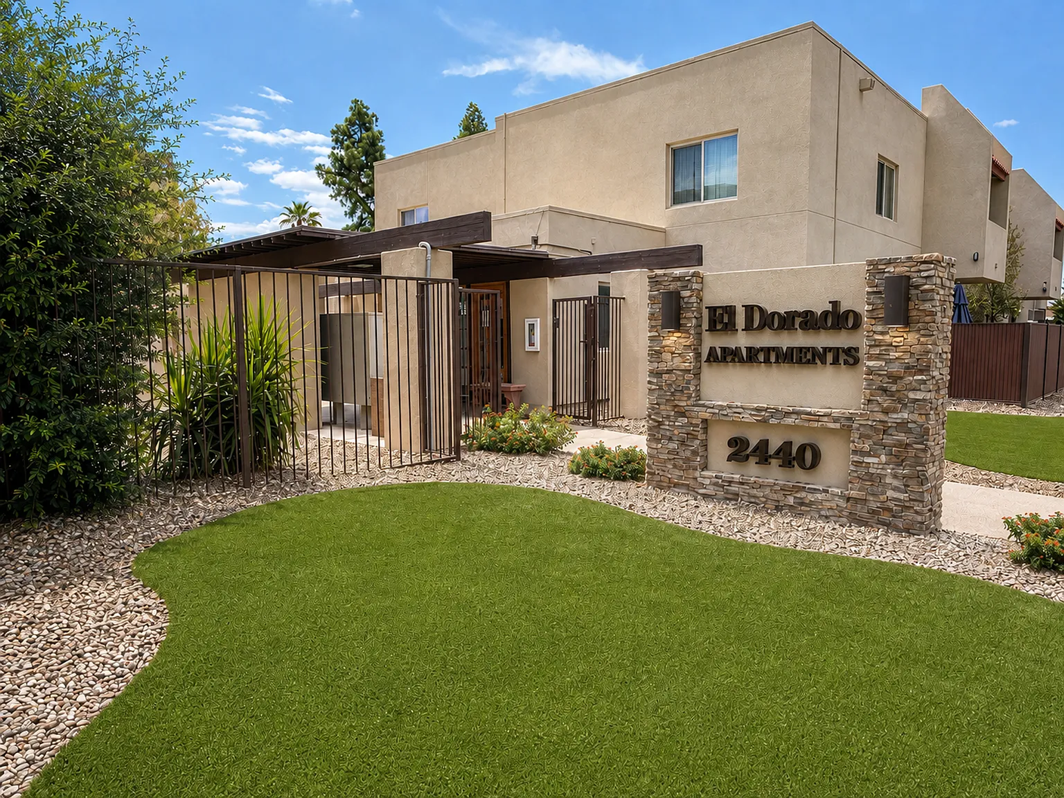 El Dorado Apartments — Photo 4
