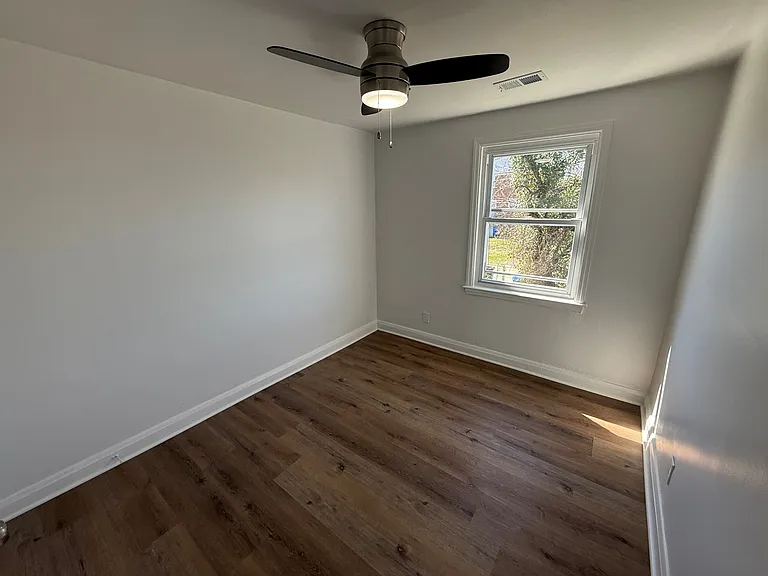 5618 Midwood Ave #1 — Photo 5