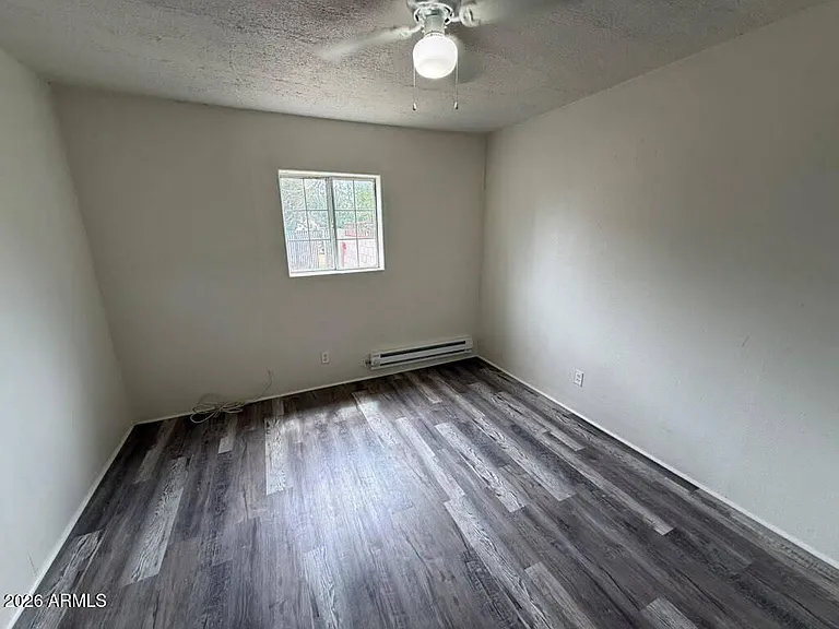 1305 N C Ave — Photo 7