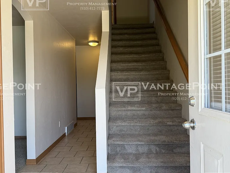 1862 Golden Bell Dr — Photo 4