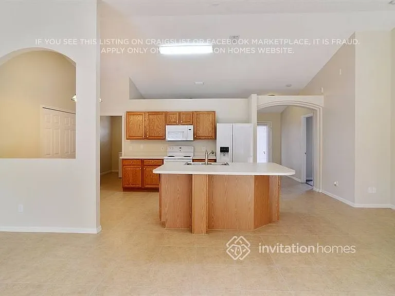 3008 SW Ann Arbor Rd — Photo 6