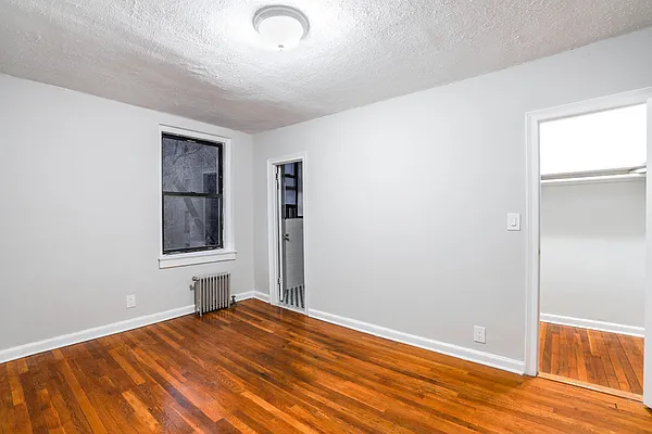 Rented by MNS | media 3