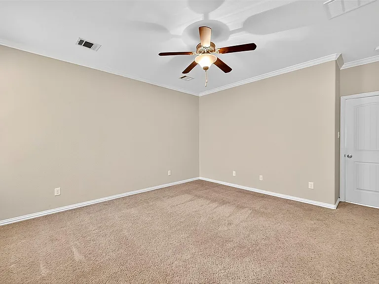 3515 Big Hickory Ct — Photo 33