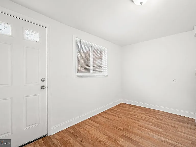 3521 N 21st St #1 — Photo 7