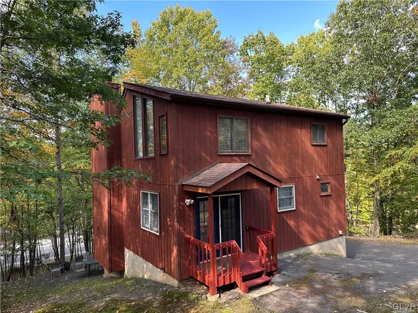 1136 Summit Ter, East Stroudsburg, PA 18301