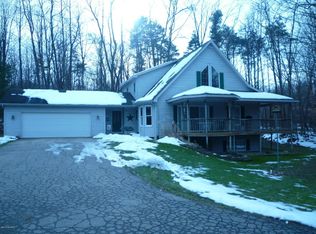 3692 16th Ave, Grandville, MI 49418