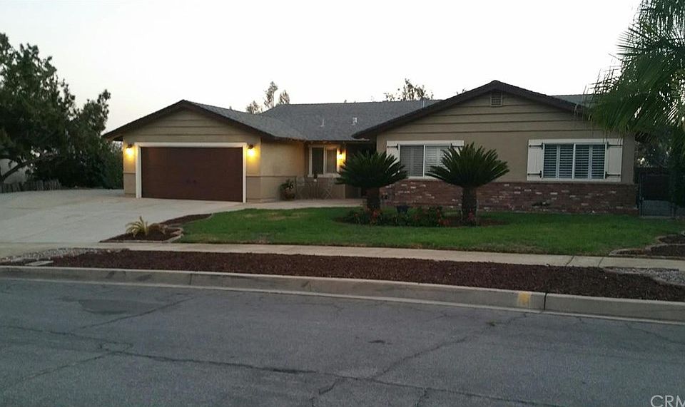 1st image of 7963 Beechwood Dr