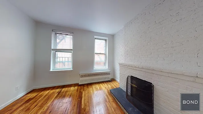 Rented by Bond New York | media 1