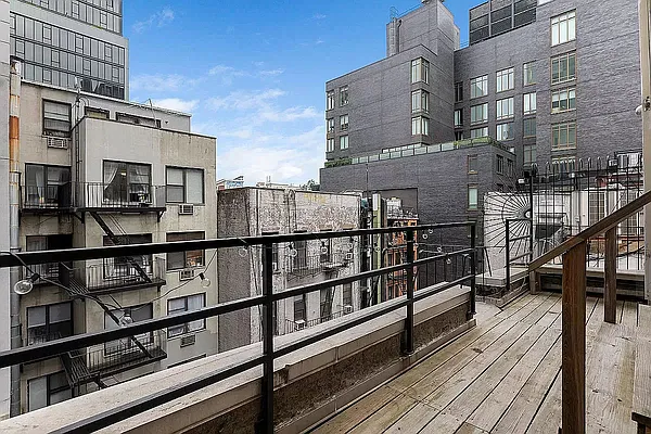 Rented by REAL New York | media 12