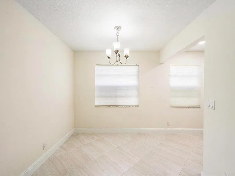 401 Monaco Park #401 — Photo 4