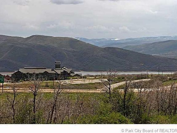2nd image of 60 Pioche Ct #6-0