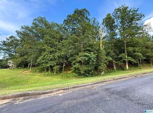 7577 Colonial Trce Cir, Bessemer, AL 35022