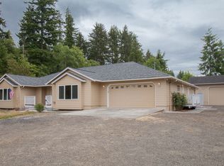 40250 Hunt Ln, Astoria, OR 97103