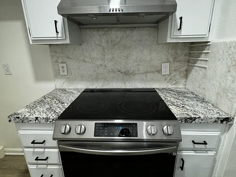 1733 Normandy Pl #74 — Photo 2