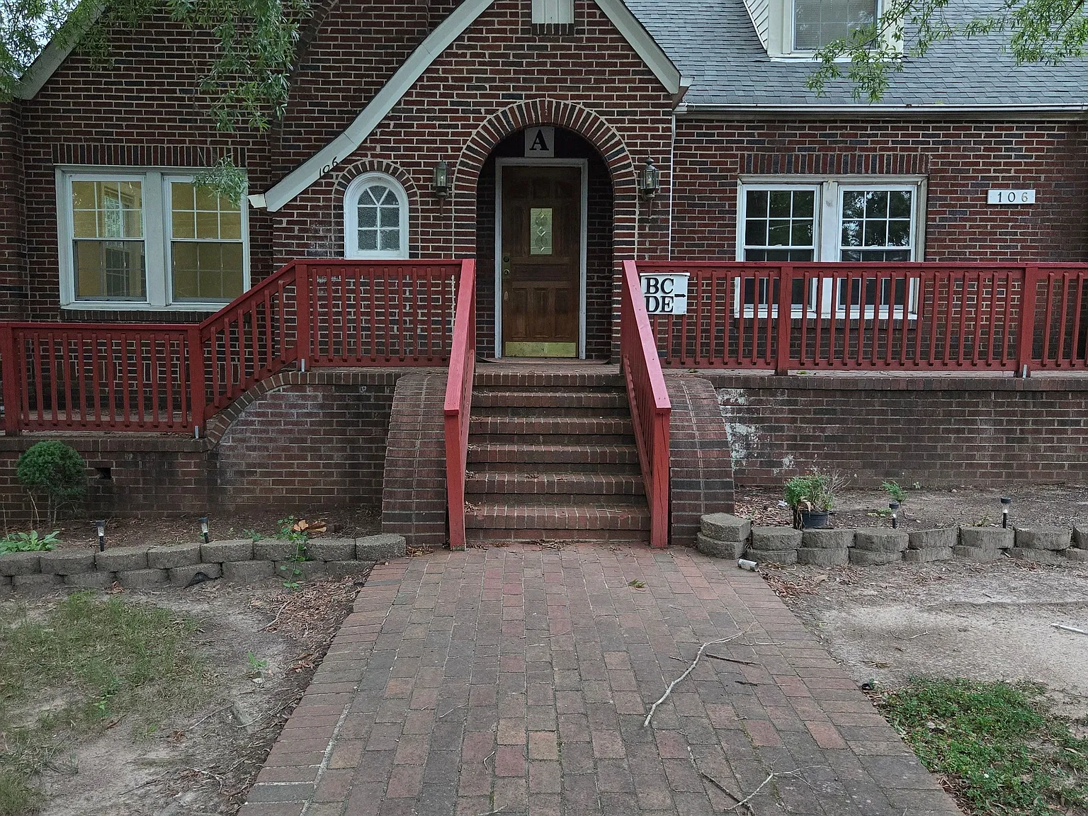 3 bed, 2.0 bath, $1,200 — Photo 1