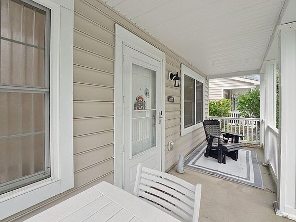 3rd image of 6177 Norway Glen Ave