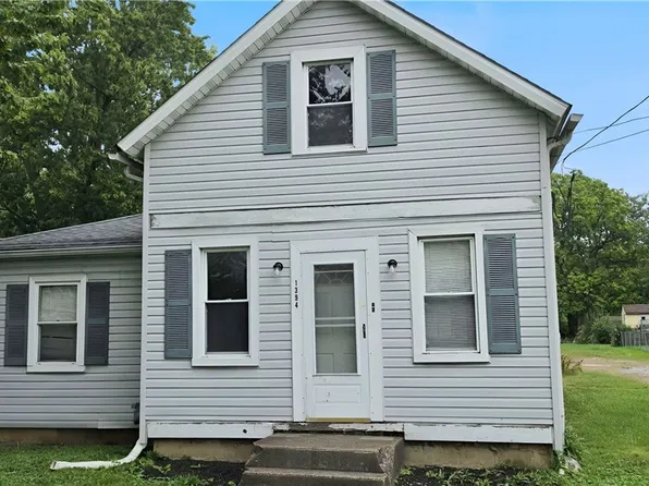 1394 East Ave, Elyria, OH 44035