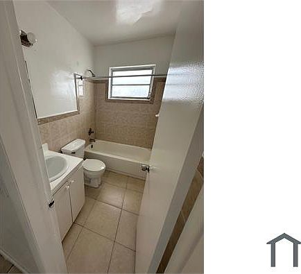 5th image of 16103 NE 19th Ct #1
