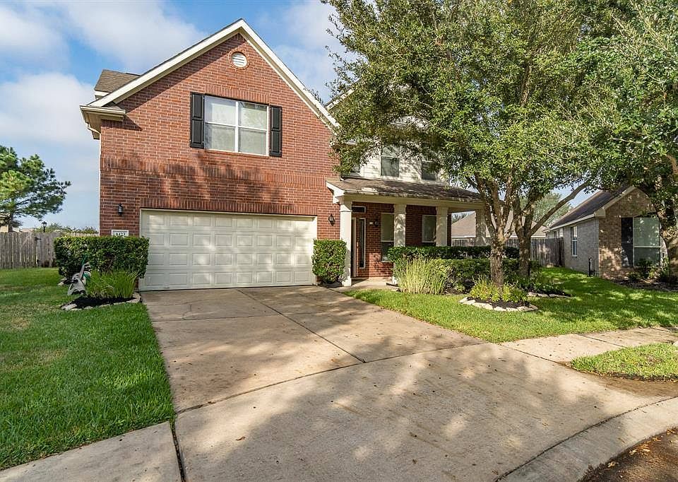 1st image of 8423 Doral Chase Ln