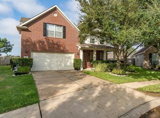 8423 Doral Chase Ln, Cypress, TX 77433