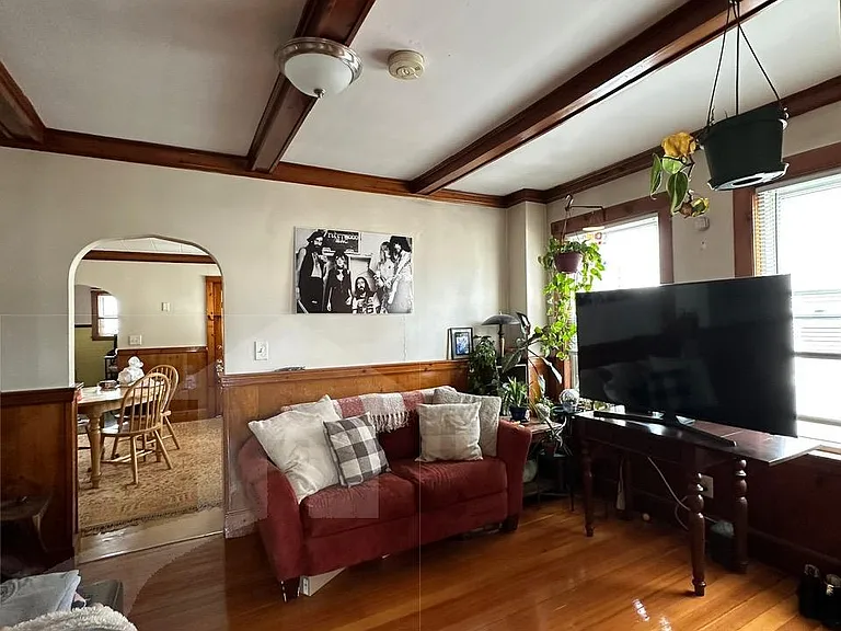21 Ashland St — Photo 20