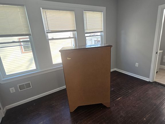3rd image of 366 Jackson St #G1
