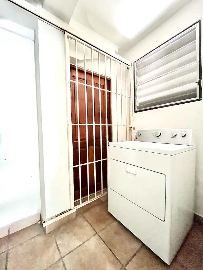 1 bed, 650 sqft, $1,000 — Photo 4