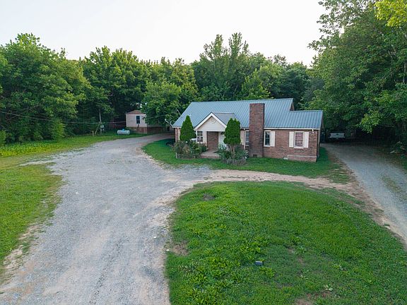 4th image of 240 Old Highway 5 S