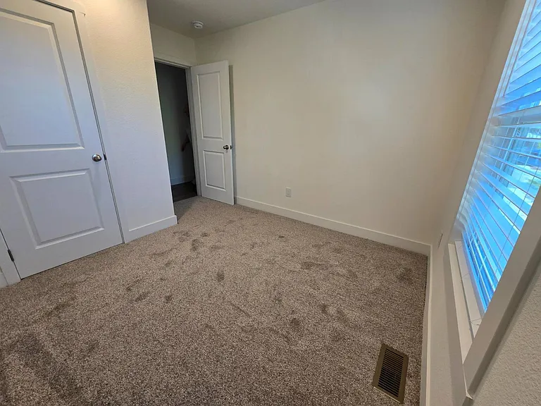 359 Lemon Dr #17 — Photo 11