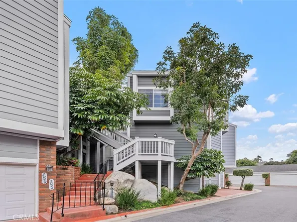 3044 Kittendale Bay #16, Costa Mesa, CA 92626