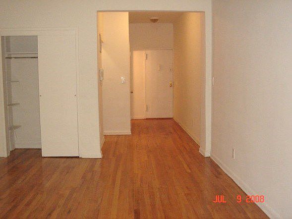 1st image of 520 E 84th St APT 1B