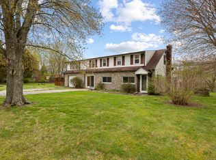 20 N Bridebrook Rd E, Niantic, CT 06357