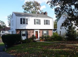 121 Ralph Ave, White Plains, NY 10606