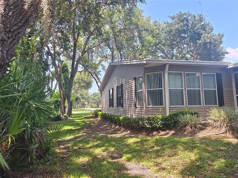 301 Water Landing Dr — Photo 4