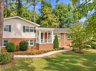 212 Ellwood Dr, Raleigh, NC 27609