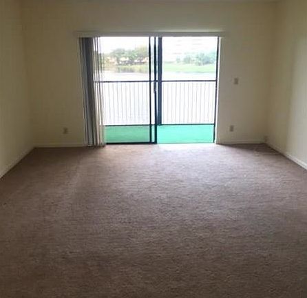 5th image of 6475 W Oakland Park Blvd #2