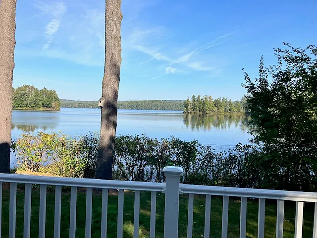 2 bed, 2.5 bath, 2072 sqft, $1,750 — Photo 2